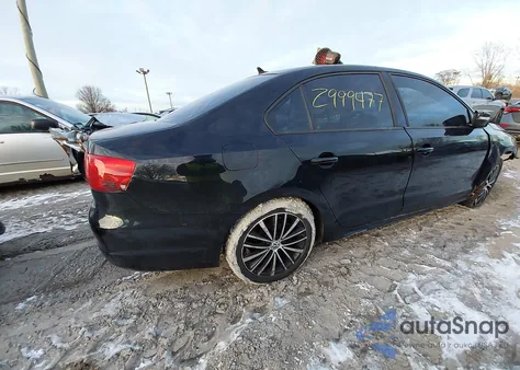 2014 Volkswagen Jetta 1.8T Se z USA, uszkodzony, nr VIN 3VWD07AJ3EM377019